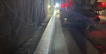 Støping av bankett i tunell